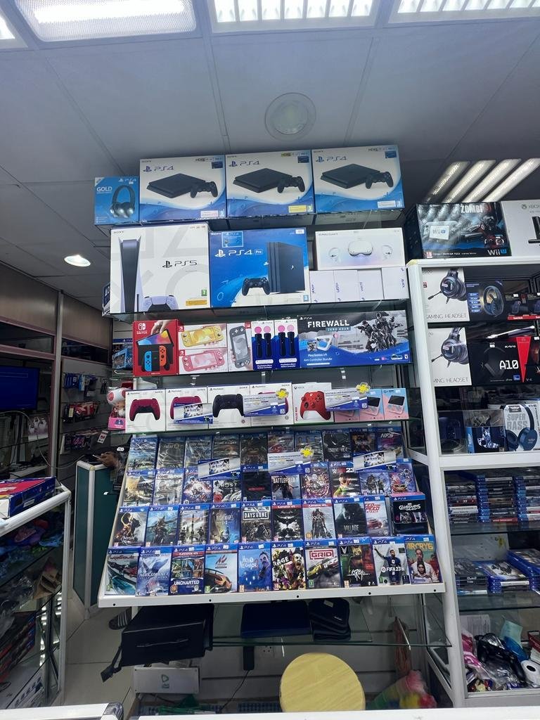 Home 549cbb17 d41d 41f2 aae7 612a755537a7